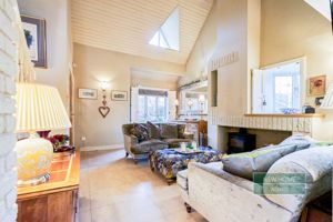 Photo 21- click for photo gallery